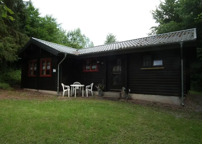 Сasa de vacaciones Wunderschoenes Am Waldrand By Interhome