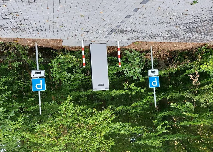 Wunderschoenes Am Waldrand By Interhome *